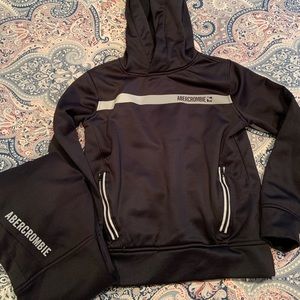 Abercrombie boys sweatsuit